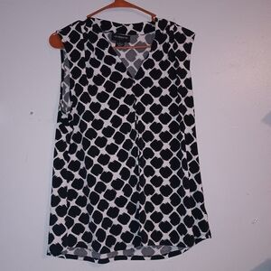 Liz Claiborne Black and White Patterned Blouse